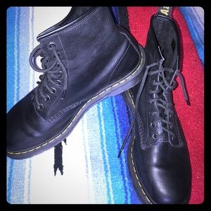 Dr. Martens EU43 1460 8-Eye Boots Black